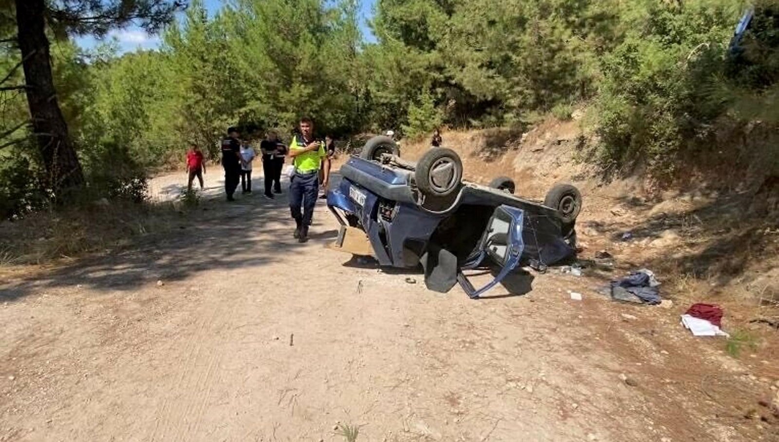 muglada feci kaza anne ile iki yasindaki oglu yasamini yitirdi l1G59Q3W