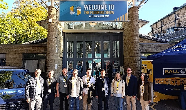 birlesik krallikin tarihi binalari camileri turk halilariyla dosenecek ihcKUCst