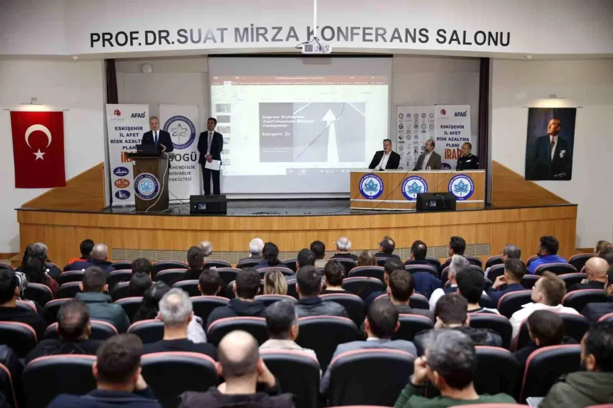 eskisehirde afet risklerinin azaltilmasi paneli gerceklestirildi mImXMtde.jpg