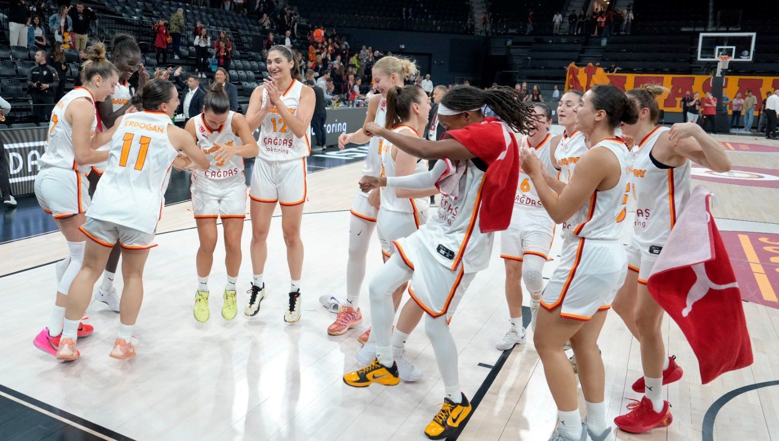 galatasaray euroleaguein ilk haftasinda beretta famila schioyu konuk edecek vG1mQjq6