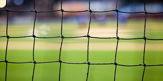 hali sahada rahatsizlanan universiteli genc hayatini kaybetti VSOVFzaG.jpg