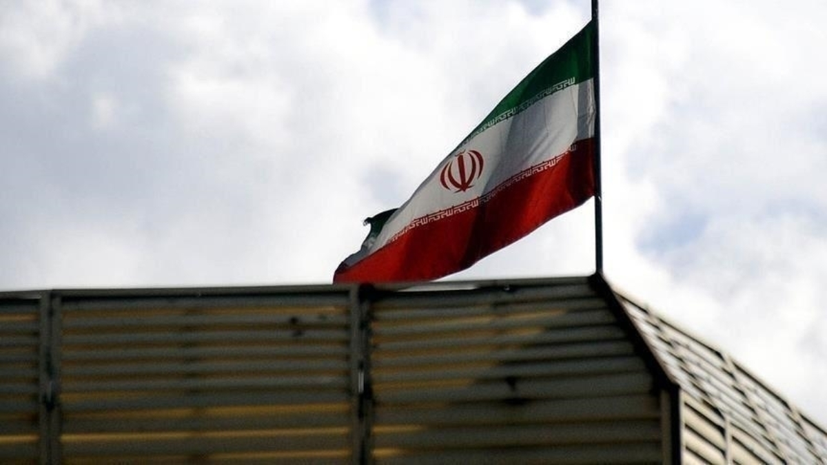 iran israil adina teror eylemleri duzenlemek suclamasiyla 6 kisiyi idam etti FS7npUZO