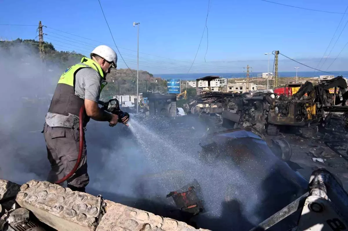israil ordusunun lubnana duzenledigi hava saldirisinda 1 olu 7 yarali cGUQ8V8v