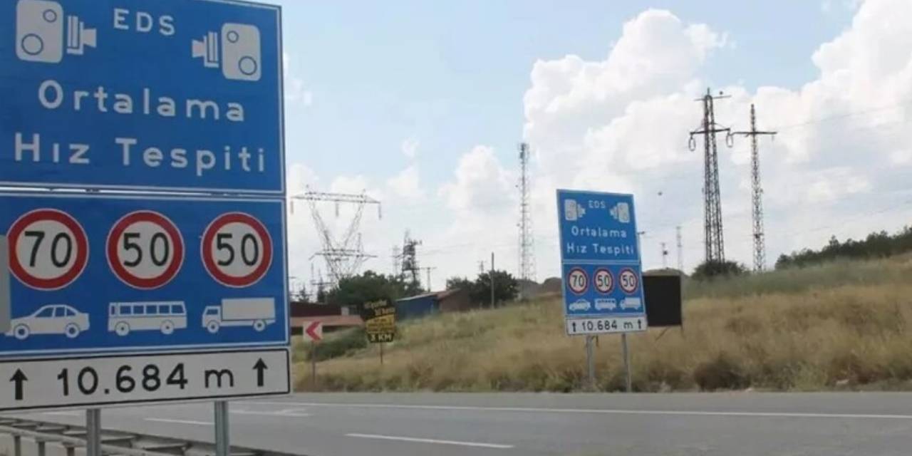 bayram boyunca kesilen cezalar gundem olmustu kara yollarindaki hiz levhalarina iliskin yeni duzenleme FVM5ZBcf.jpg