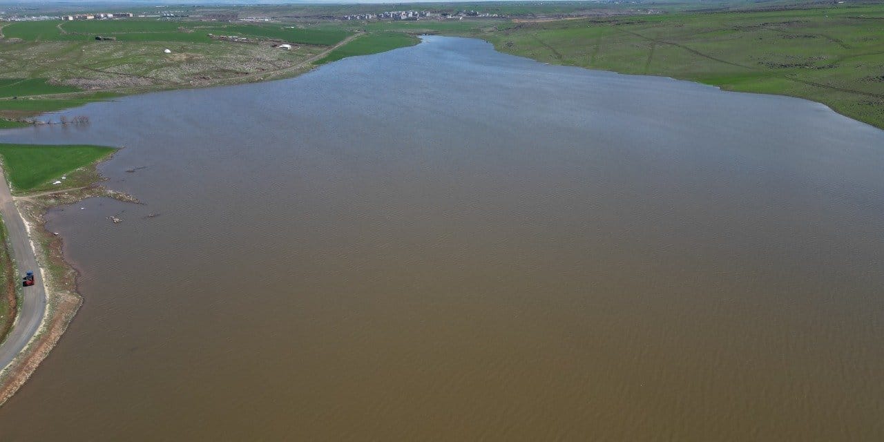 Baraj Kapakları Yeniden Açıldı: Çiftçiler ve Balıkçılar Sevinç İçinde