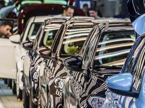 Otomotiv pazari kuculdu otv geliri buyudu hazine 6 ayda hedefin yuzde 38ine ulasti Ptflkr3O